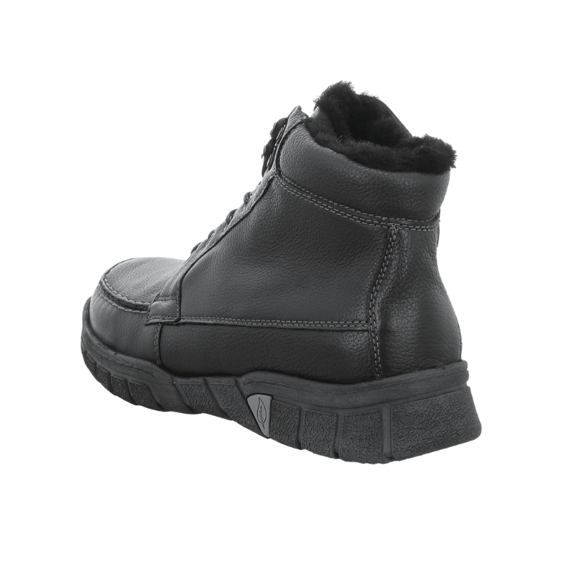 Schwarzer Waldläufer Herrenstiefel mit warmem Futter und robuster Sohle, schräg von hinten mit Fersendetails