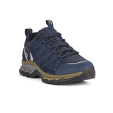 Dunkelblauer Green Comfort Damen-Outdoorschuh schräg von vorne, zeigt Schnürsenkel und robuste Zehenkappe