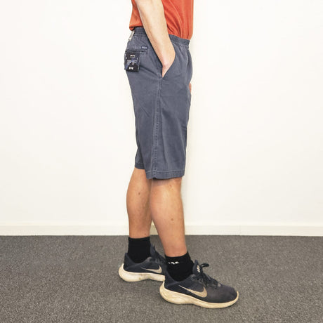 Shorts mit elastischem Bund - Staubblau