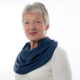 Honni tørklæde / Hagesmæk - Olivengrøn - Seniorshop
